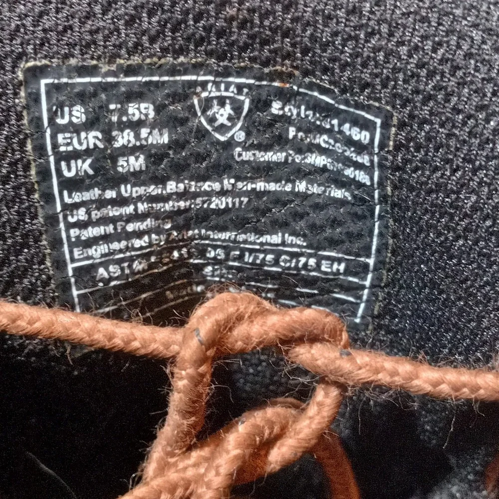 Ariat terrain h2o